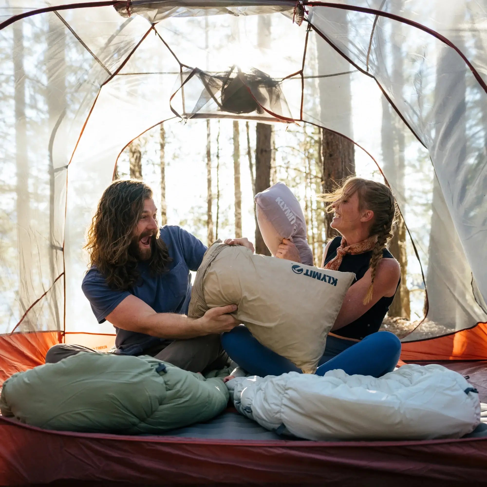 DriftPillow_LG_Tan_12DRTN01D_LS81_7928x5285_fc5f143d-9999-41cc-96f8-bb9c9647ab34.jpg