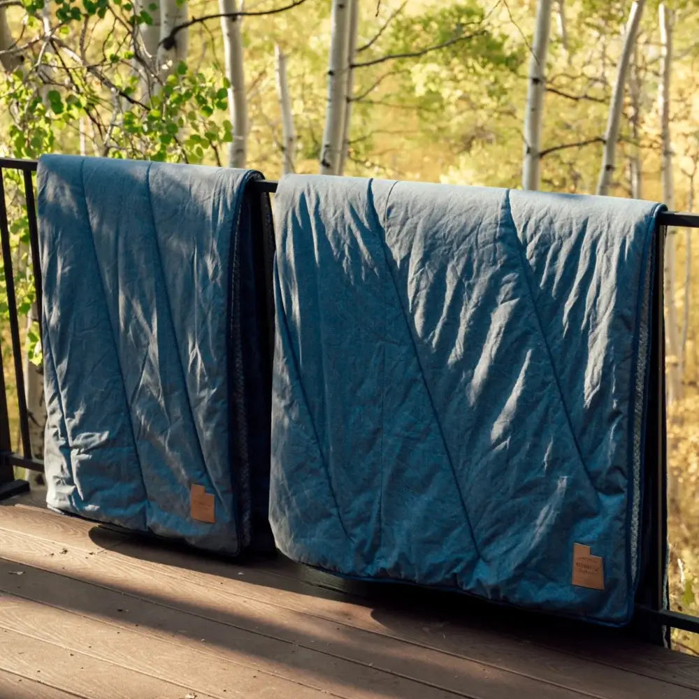HomesteadCabinComforterBlanket_QUEEN_13HCBL01D_LS01_4240x2832_8fb3bcf7-24f0-41a4-9982-25c8fdda567c.jpg