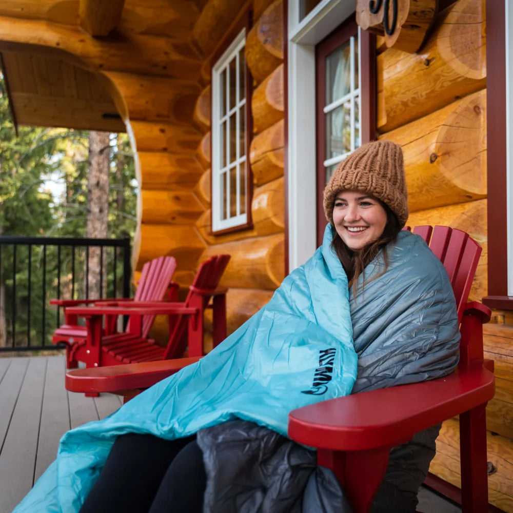 HorizonBackpackingBlanket_13HBBL01C_LS36_6947x4631_0731361b-519c-49e2-9941-cb2cc160ec39.jpg