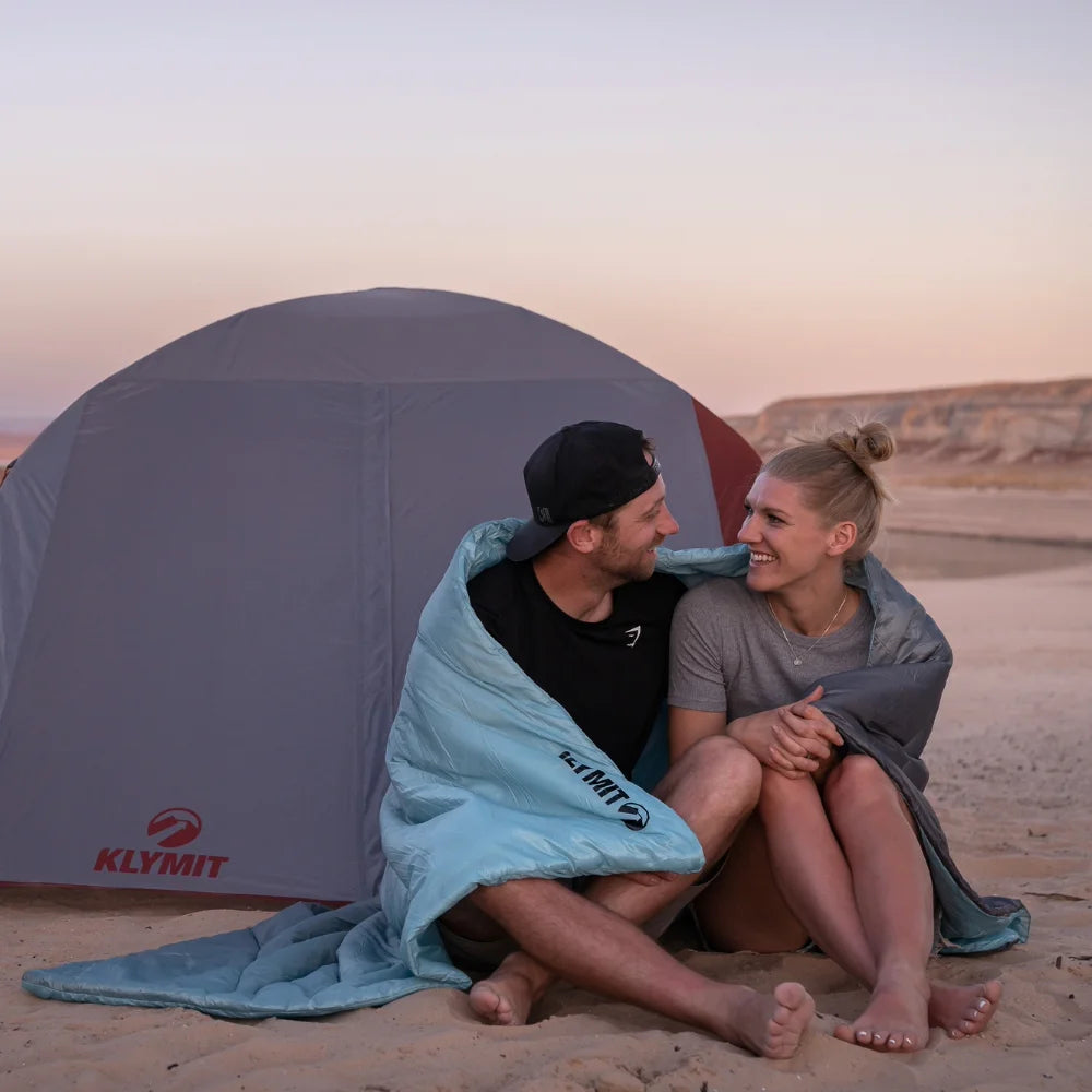 HorizonBackpackingBlanket_13HBBL01C_LS75_2000x1333_412aa210-761c-4b2e-829e-bedf1632e13b.jpg