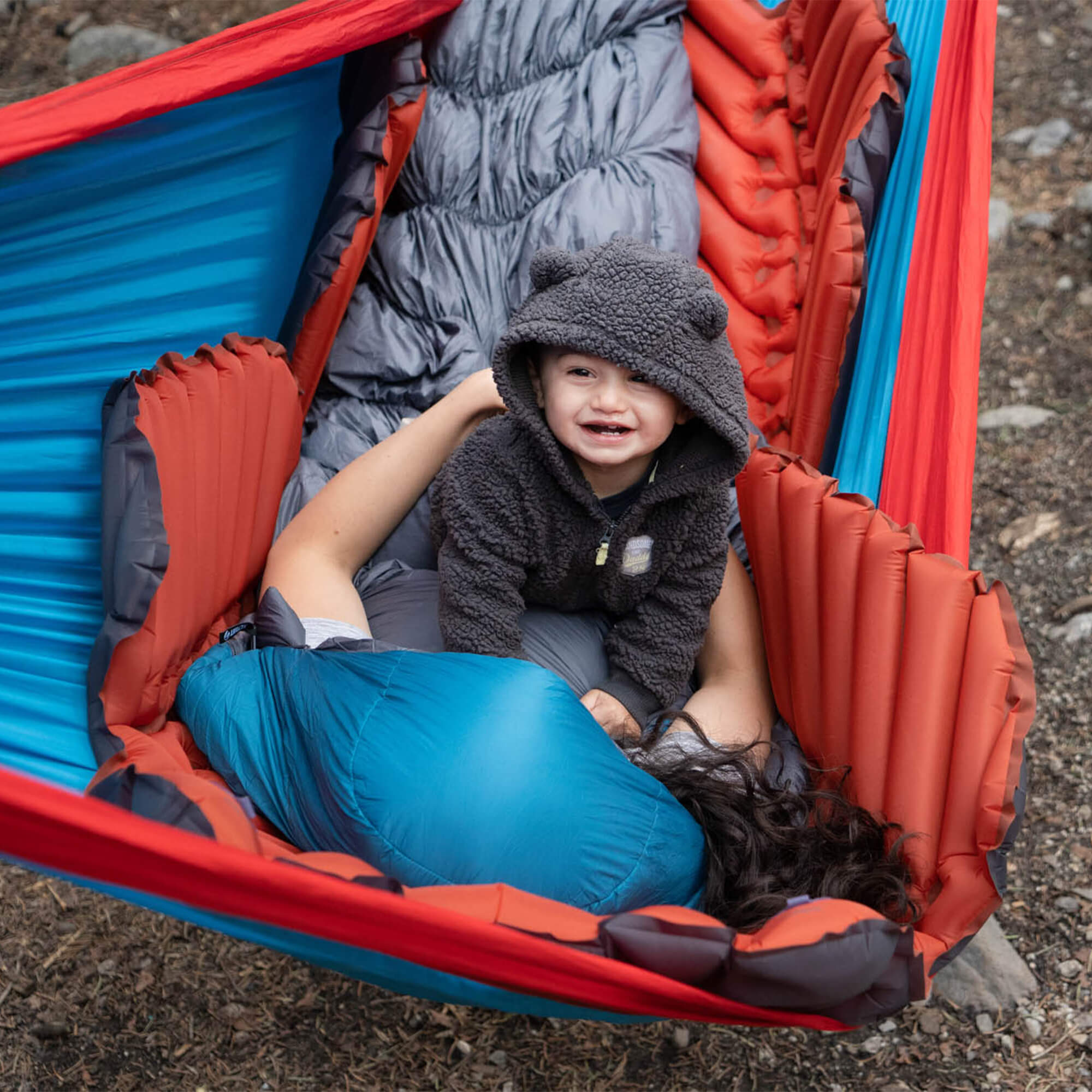 Klymit_InsulatedHammockV_06IHRD01D_LS13_KSB35_2000x2000_0b8ca437-ed4f-459f-939d-c9d4940882ed.jpg