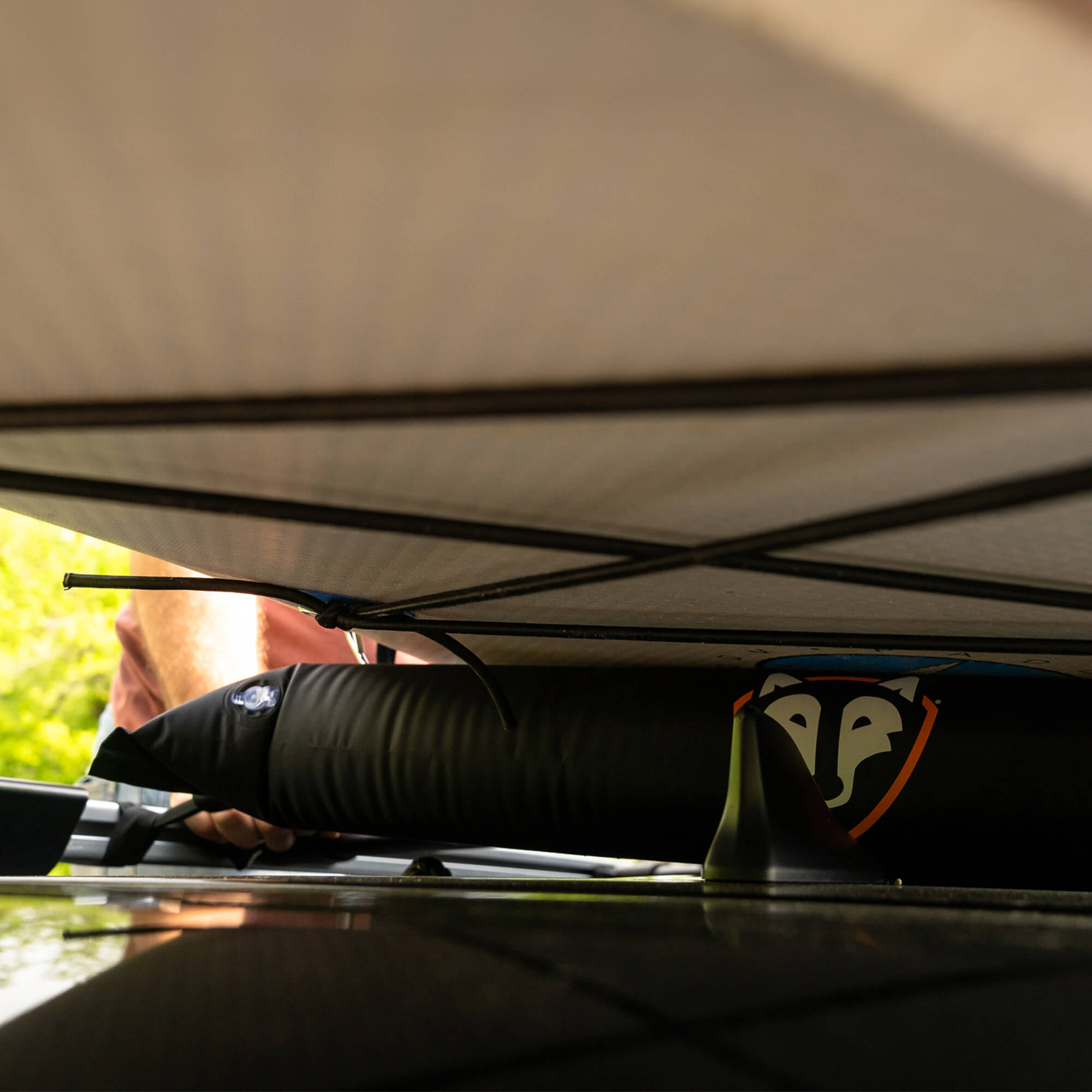 UniversalPaddleSportsCarrier_100K40_LS13_2000x2000_1e05c5a9-7535-484d-a02e-1989aa910c90.jpg
