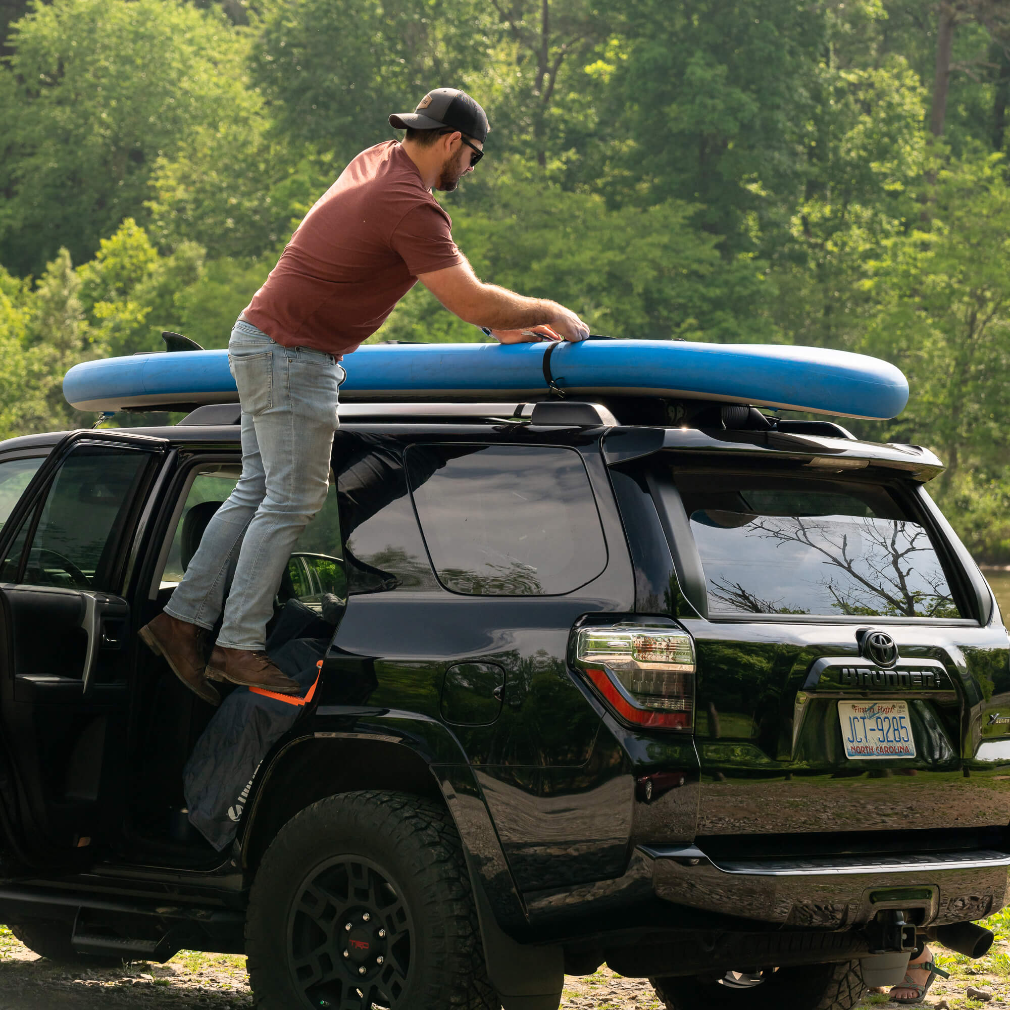 UniversalPaddleSportsCarrier_100K40_LS9_2000x2000_121bbc4e-31f6-48ff-a657-3beacb2965d5.jpg